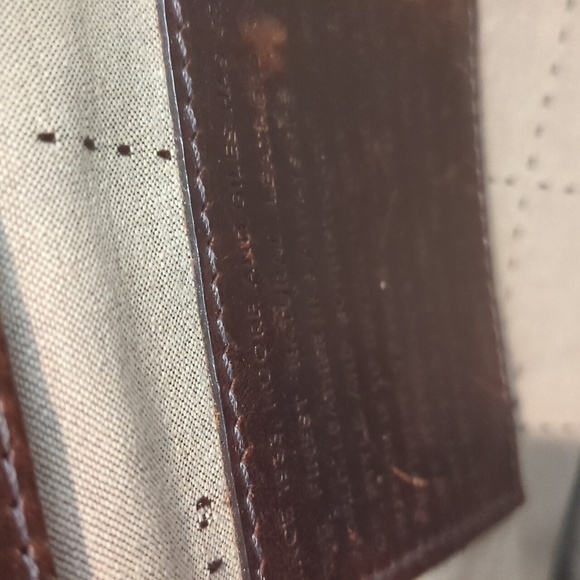 Moore and Giles Brompton Messenger Bag - Picture 3 of 7